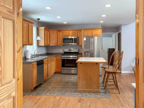 570 County Road Bradford NH 03221