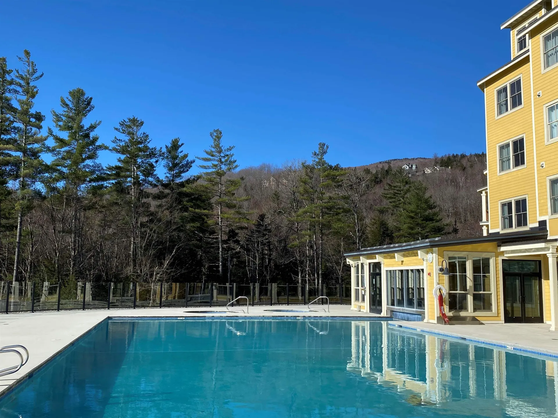 723/725 Qiii Jackson Gore Adams House Ludlow VT 05149