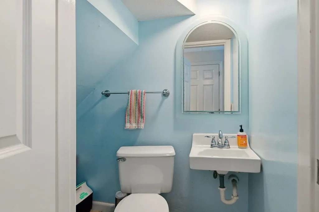 777 Middle Road Portsmouth NH 03801