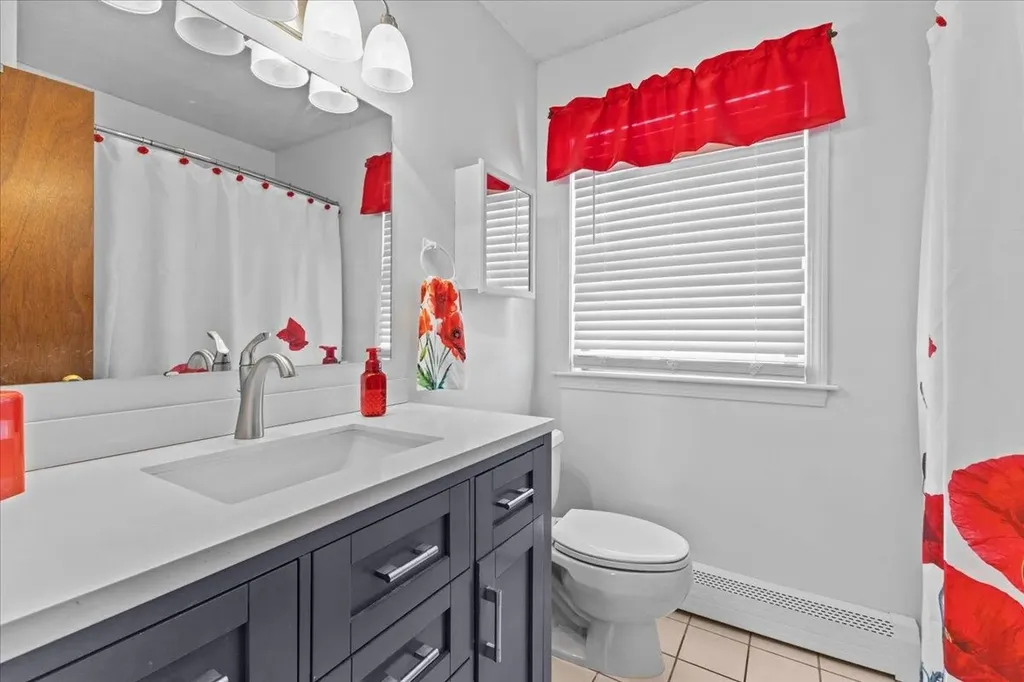 19 Dubois Drive South Burlington VT 05403