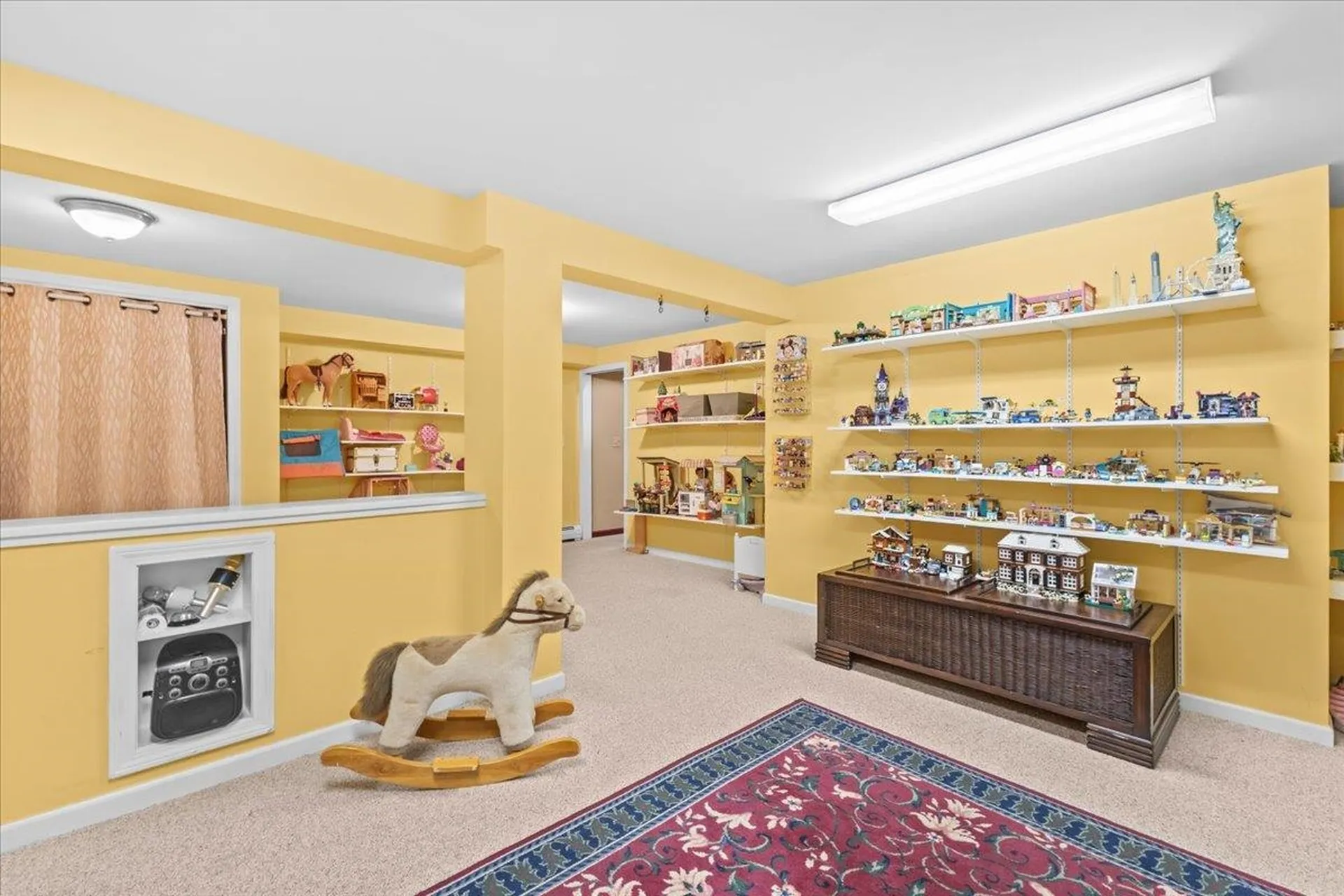 19 Dubois Drive South Burlington VT 05403