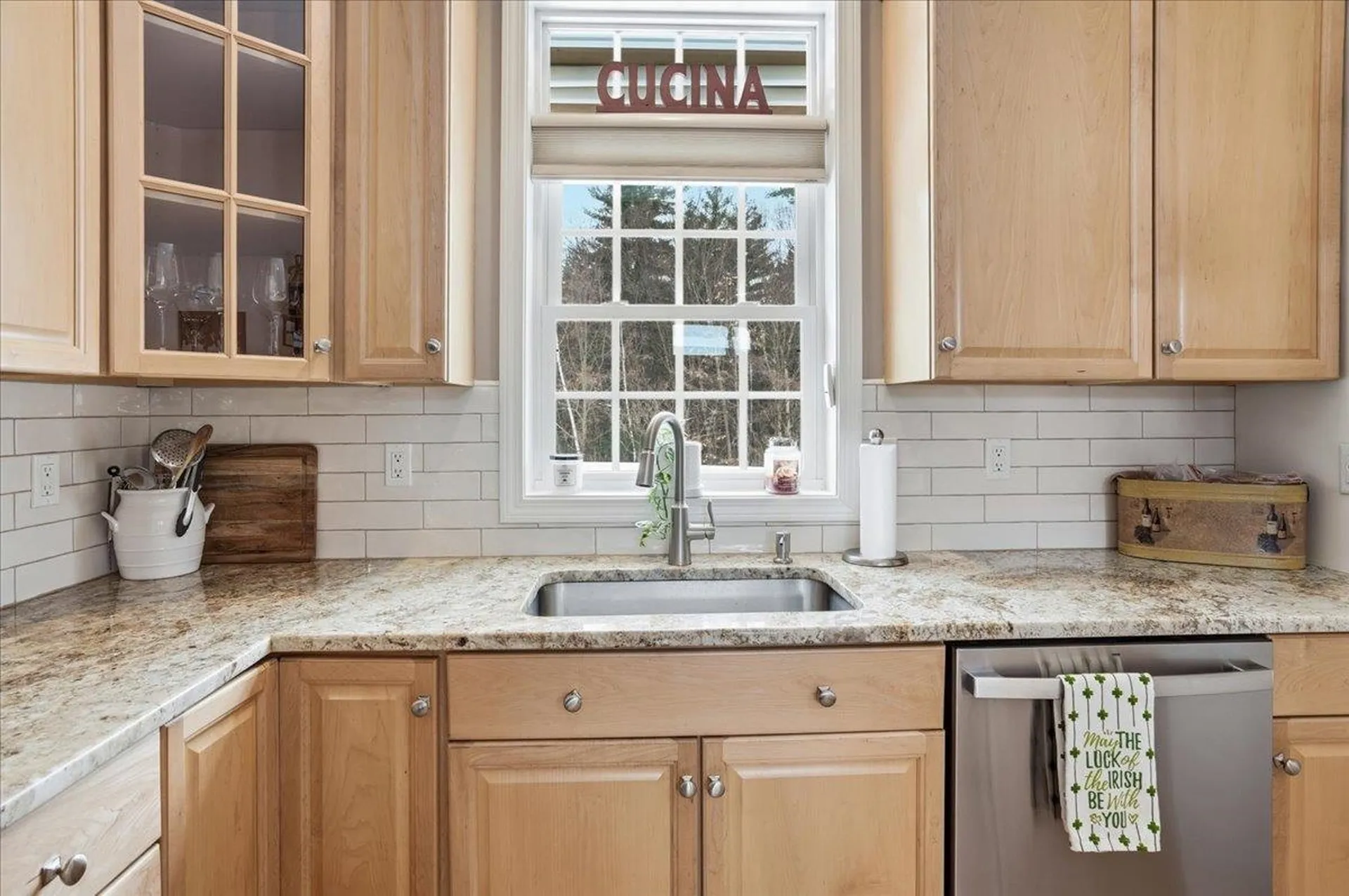 74 Old Stage Road Litchfield NH 03052