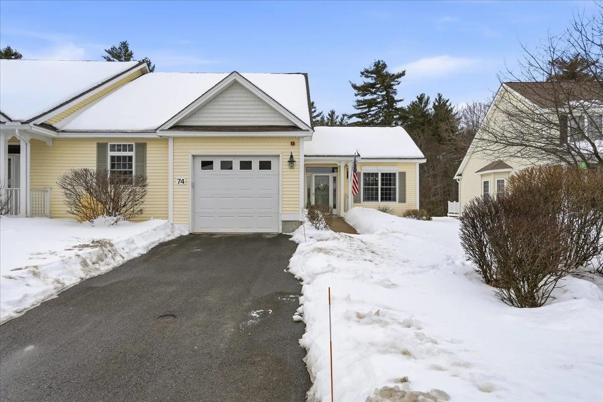 74 Old Stage Road Litchfield NH 03052