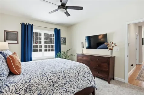 74 Old Stage Road Litchfield NH 03052