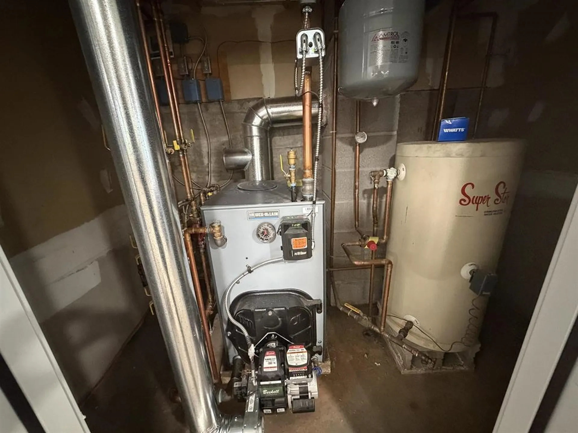 92 West Main Street Hyde Park VT 05655