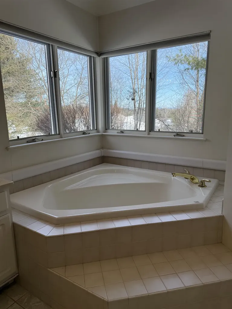 16 Sterling Springs Drive Hartford VT 05001