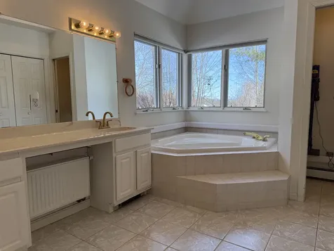 16 Sterling Springs Drive Hartford VT 05001