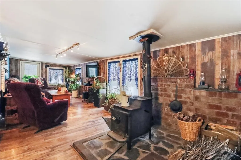 389 Buck Hill Road East Hinesburg VT 05461