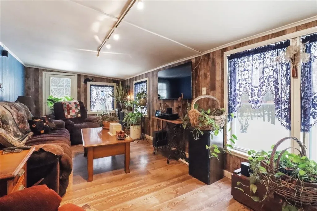 389 Buck Hill Road East Hinesburg VT 05461