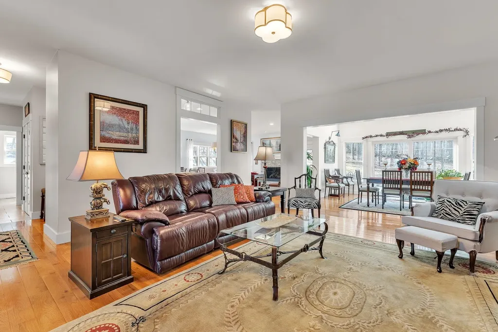 30 Black Walnut Lane Jericho VT 05465