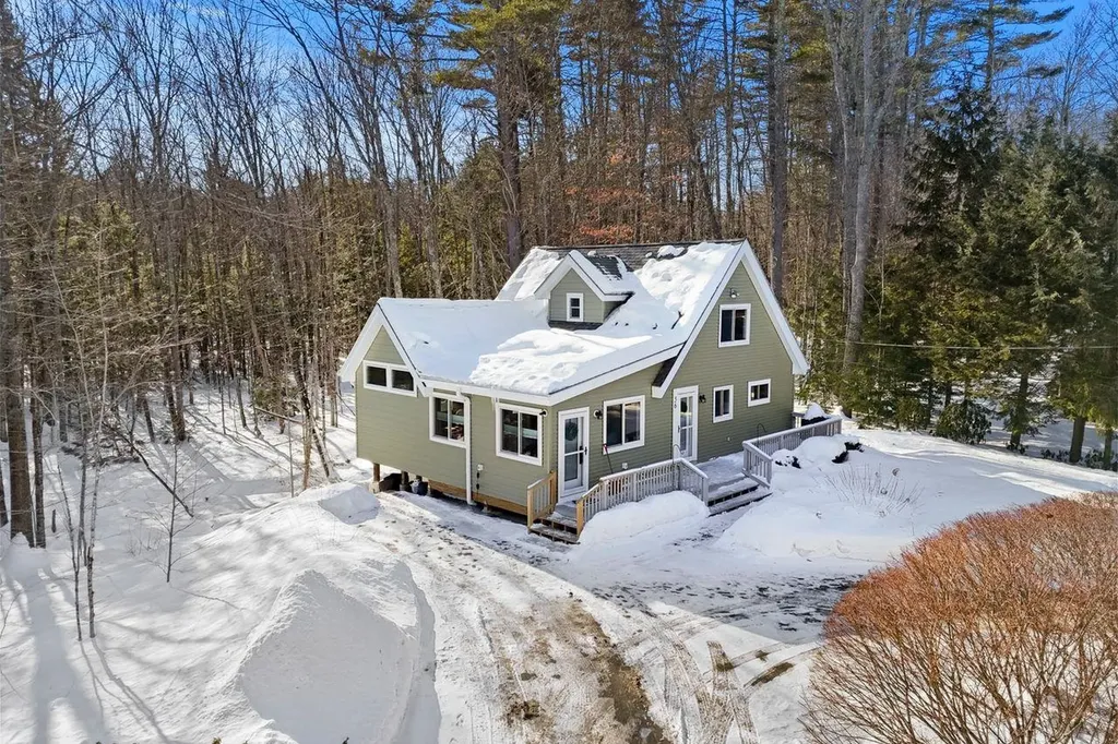 56 Patrician Shores Circle Meredith NH 03253