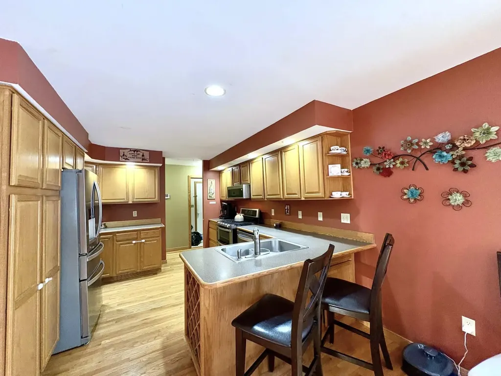 16 Cortland Road Milford NH 03055