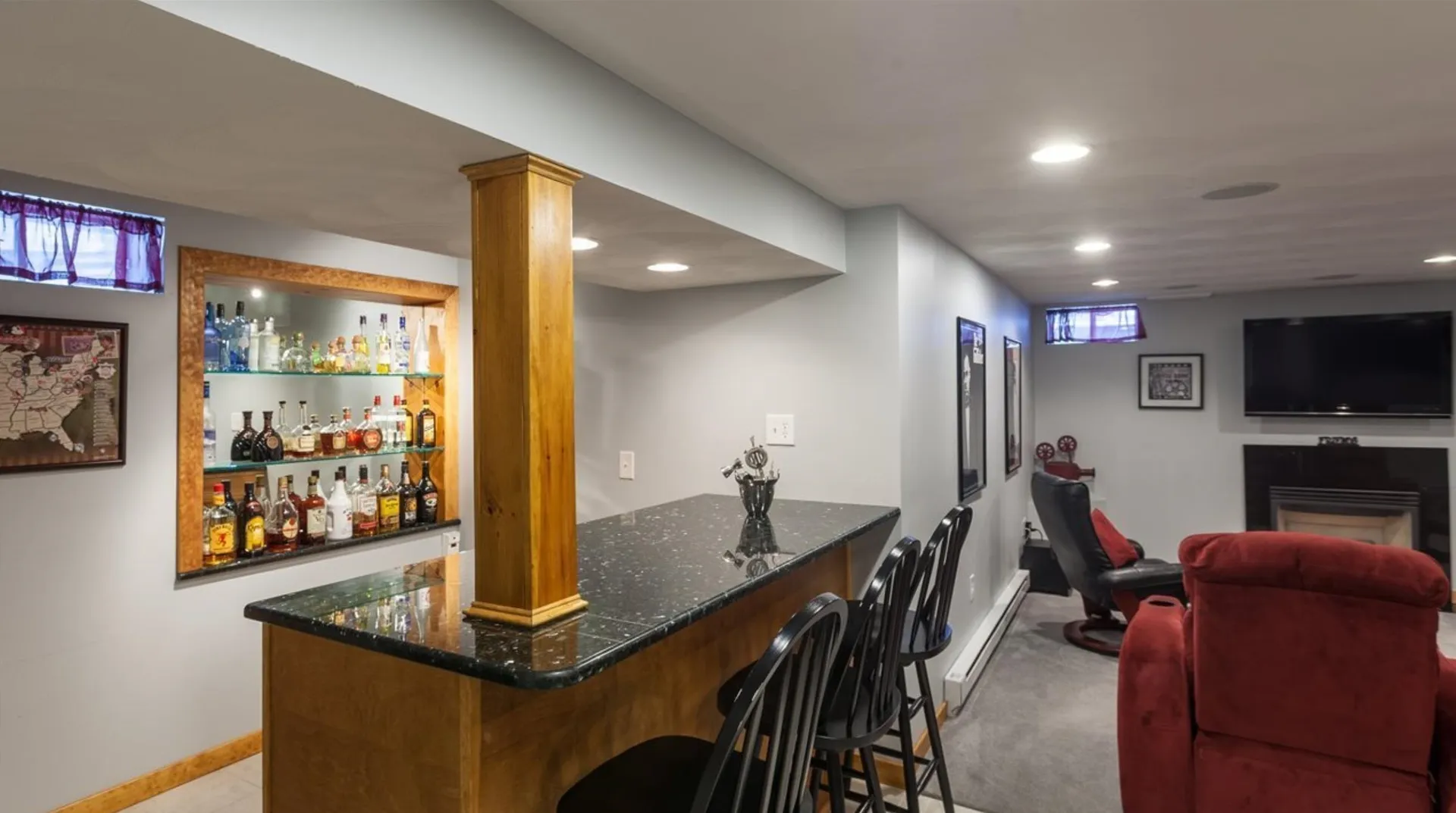 16 Cortland Road Milford NH 03055