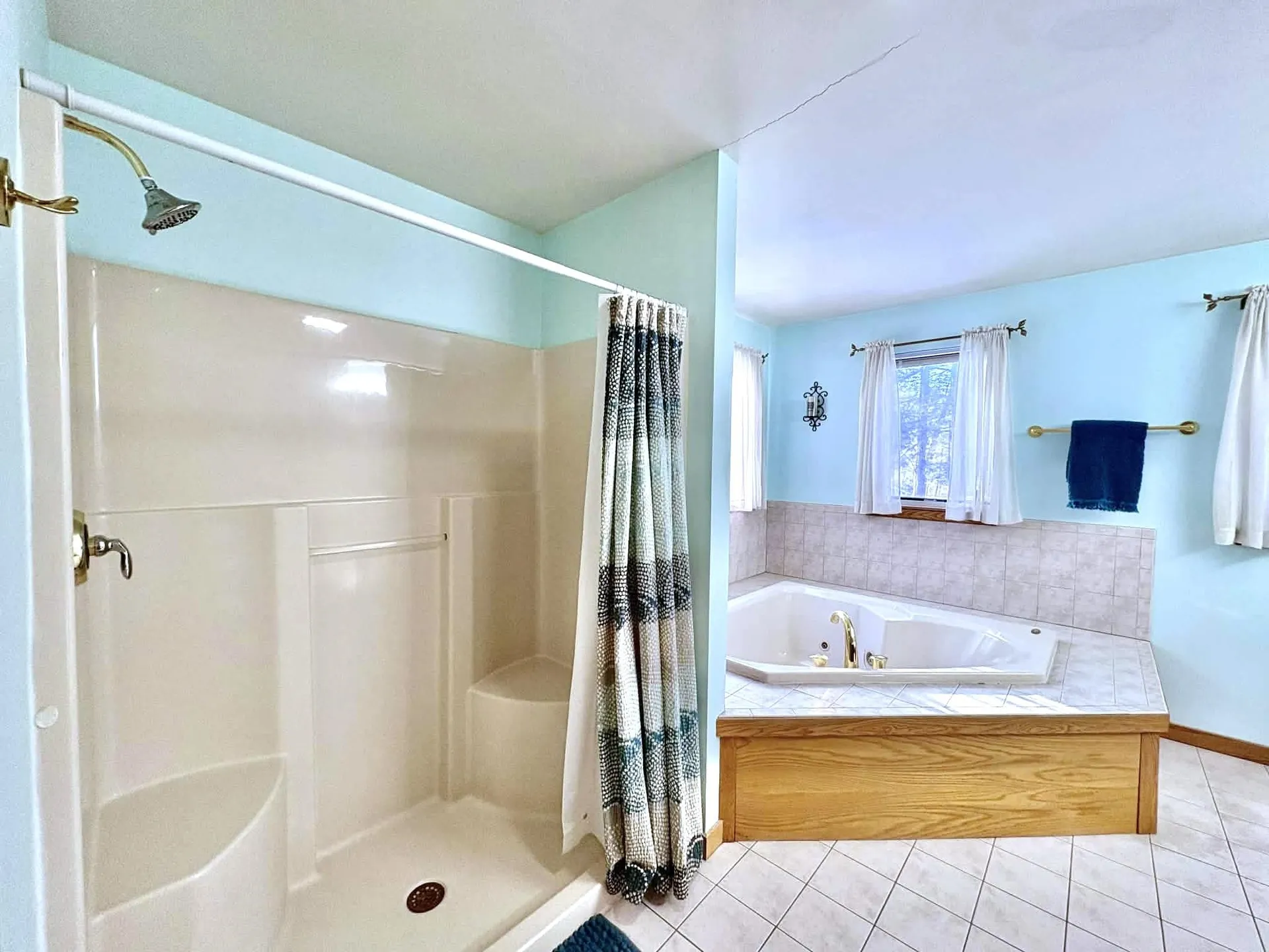 16 Cortland Road Milford NH 03055