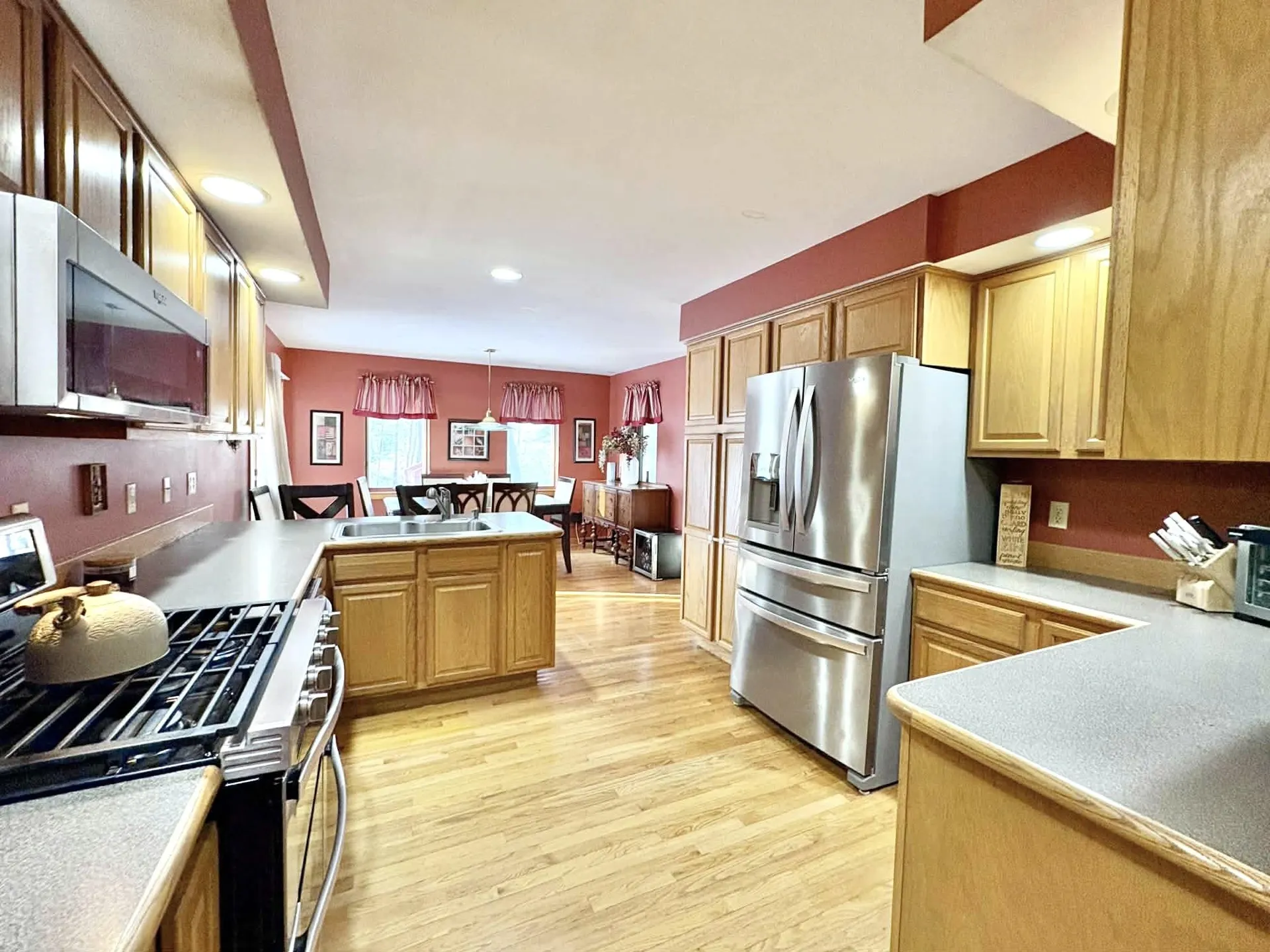 16 Cortland Road Milford NH 03055