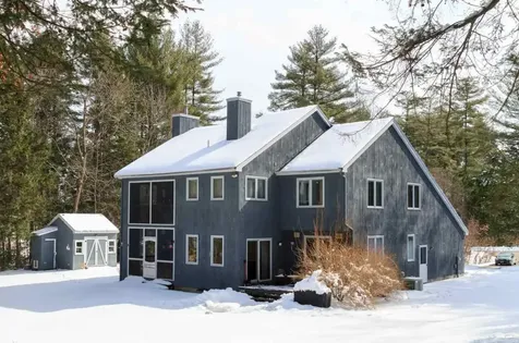 16 Cortland Road Milford NH 03055