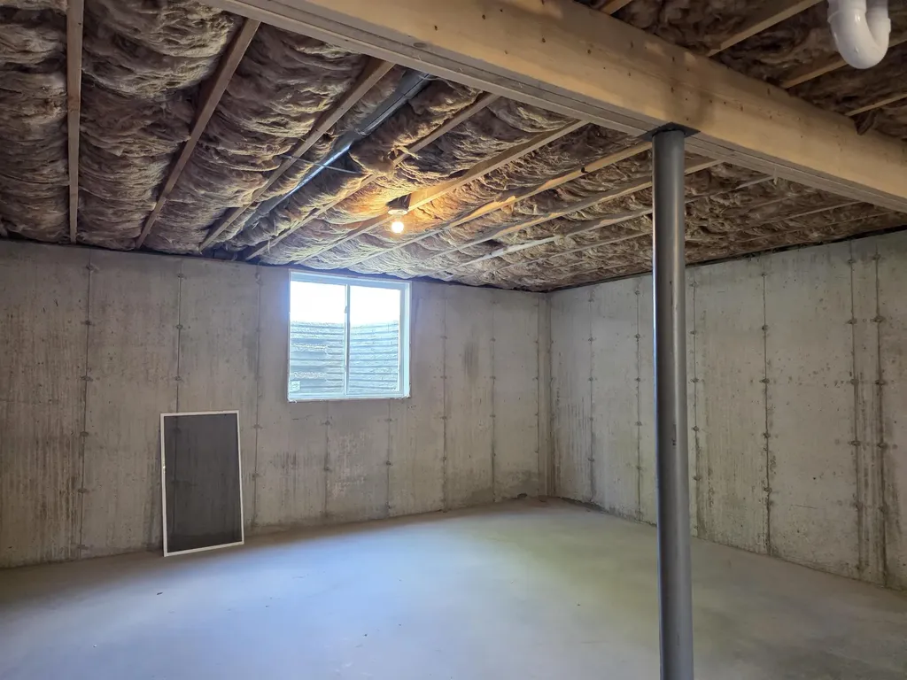 3 Magnolia Way Keene NH 03431