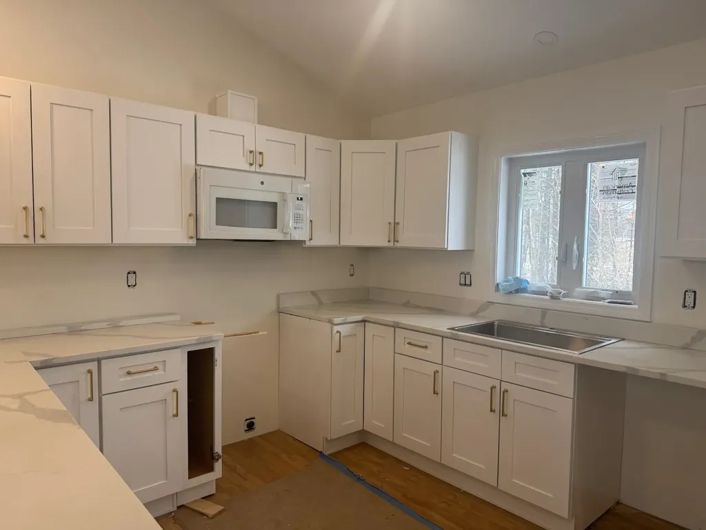 3 Magnolia Way Keene NH 03431