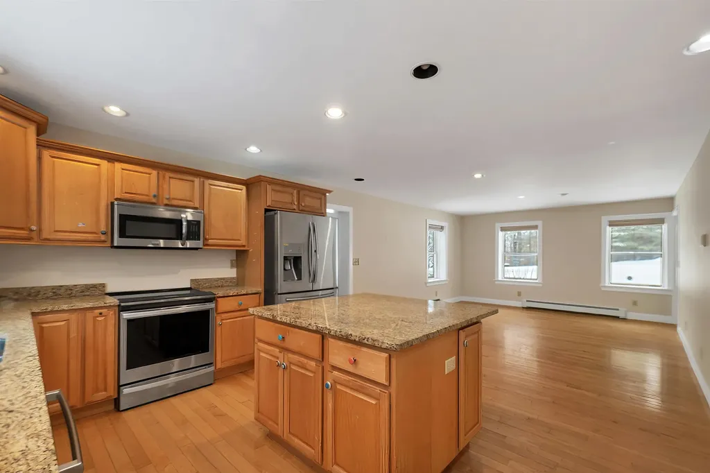 50 Bob White Lane Norwich VT 05055