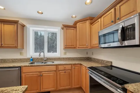 50 Bob White Lane Norwich VT 05055