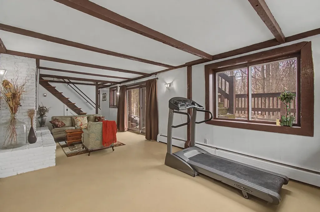 14 Skyline Drive Essex VT 05452