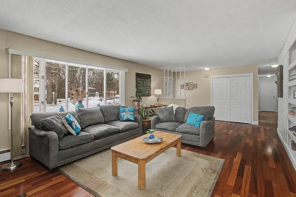 14 Skyline Drive Essex VT 05452