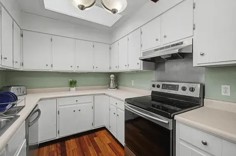 14 Skyline Drive Essex VT 05452