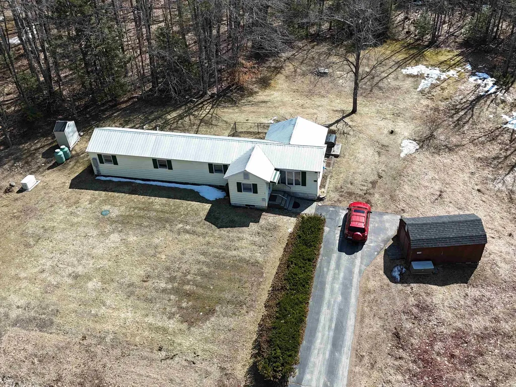 149 Golden Circle Drive Farmington NH 03835