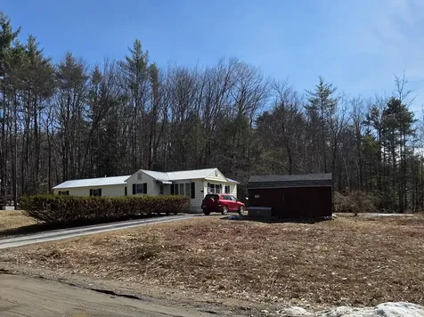 149 Golden Circle Drive Farmington NH 03835