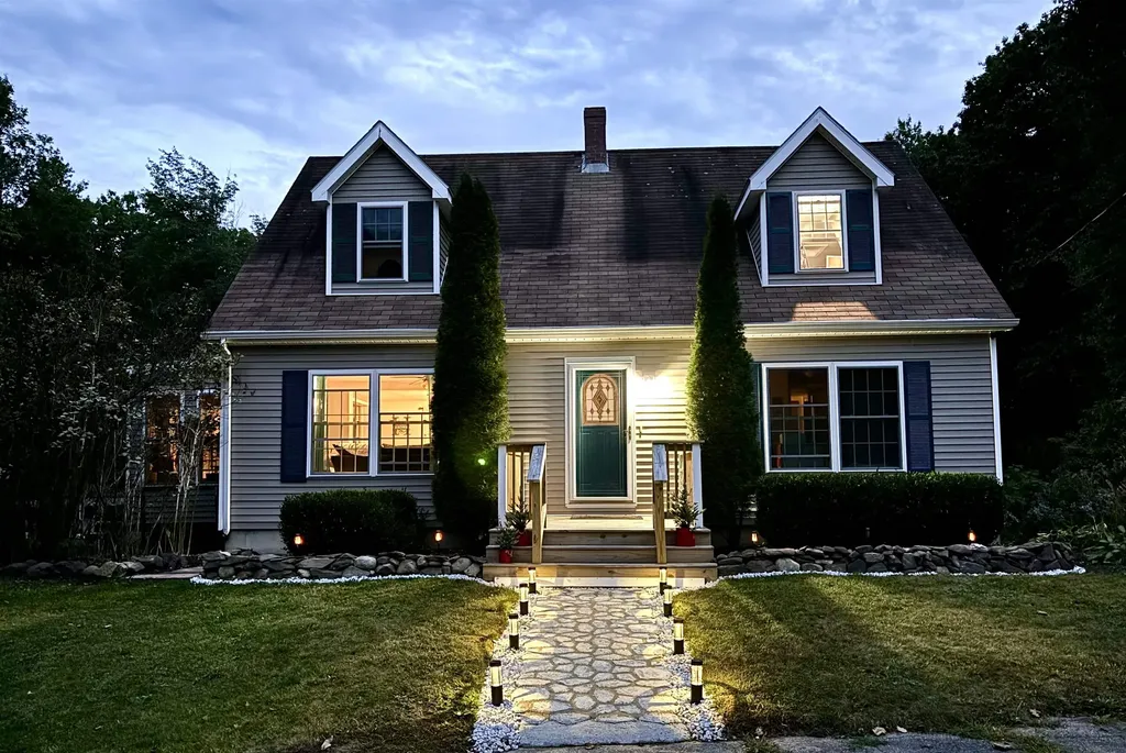 378 School Street Berwick ME 03901