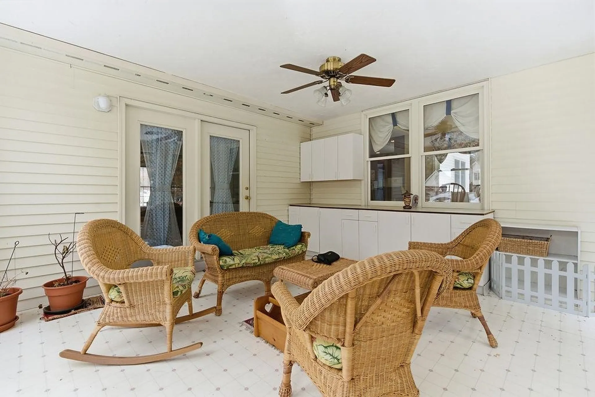 20 Salmon Brook Drive Nashua NH 03062