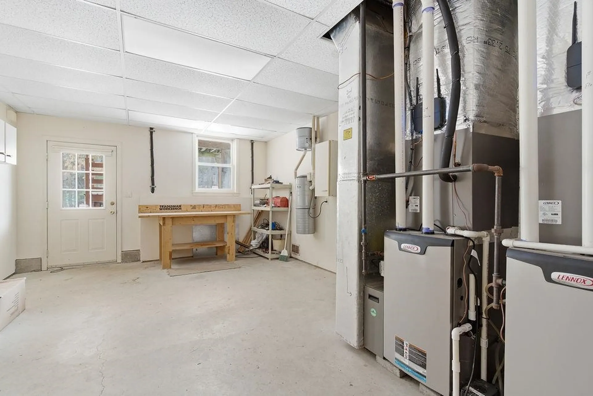 20 Salmon Brook Drive Nashua NH 03062