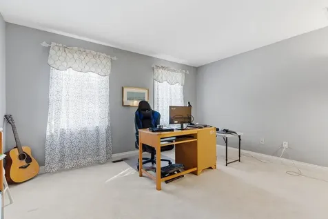 20 Salmon Brook Drive Nashua NH 03062