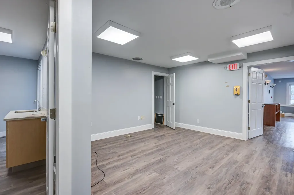 2977 White Mountain Highway Conway NH 03860