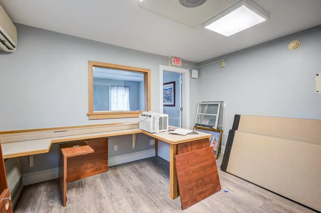 2977 White Mountain Highway Conway NH 03860