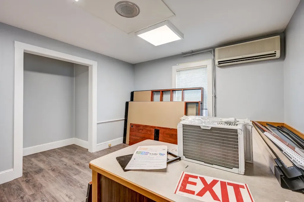 2977 White Mountain Highway Conway NH 03860