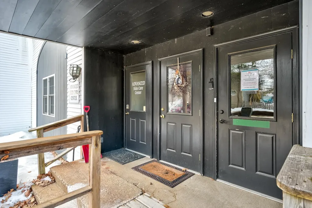 2977 White Mountain Highway Conway NH 03860