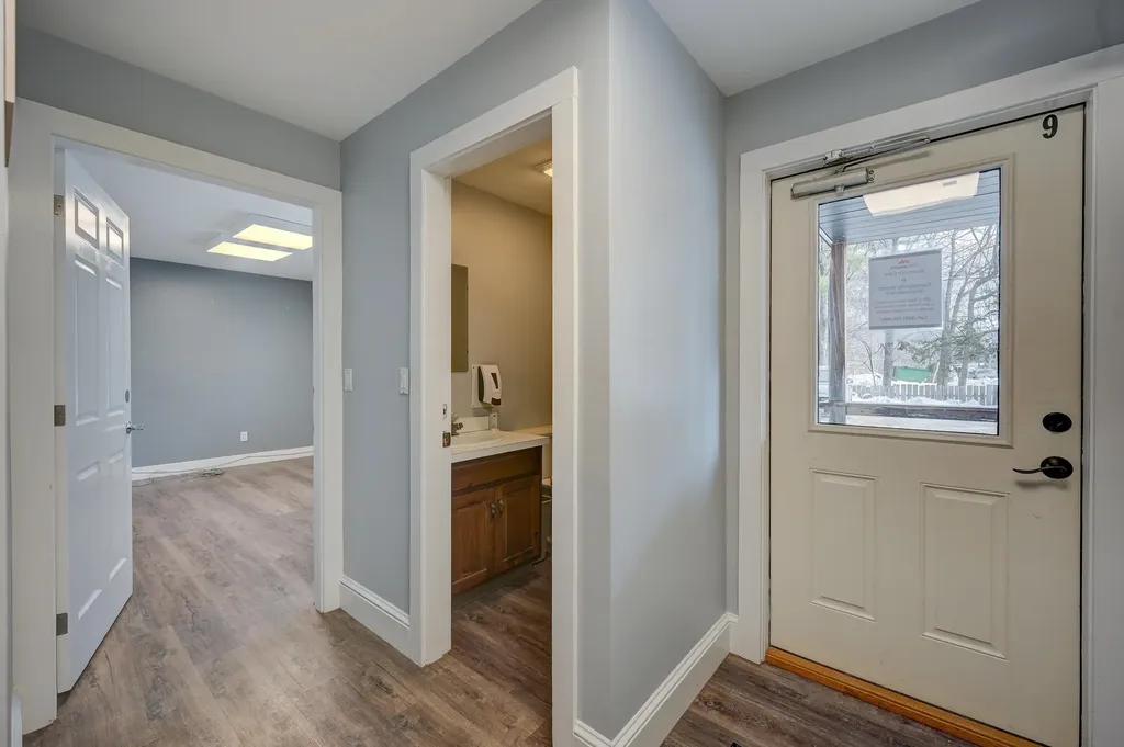 2977 White Mountain Highway Conway NH 03860