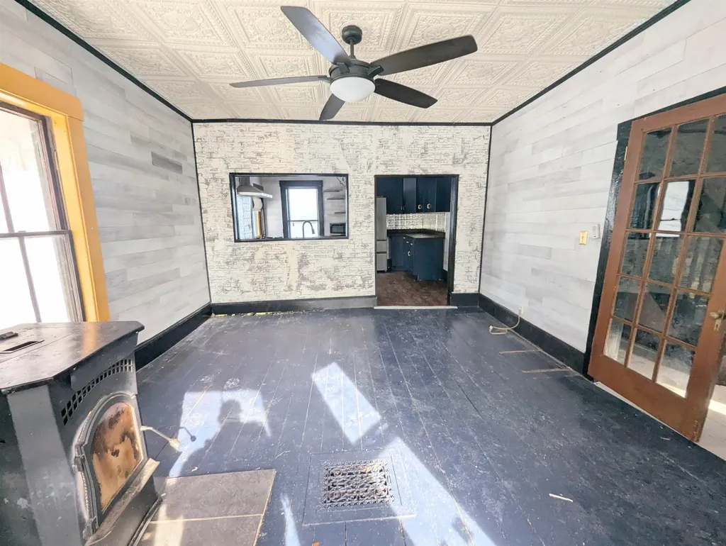 1276 Creamery Road Ryegate VT 05042