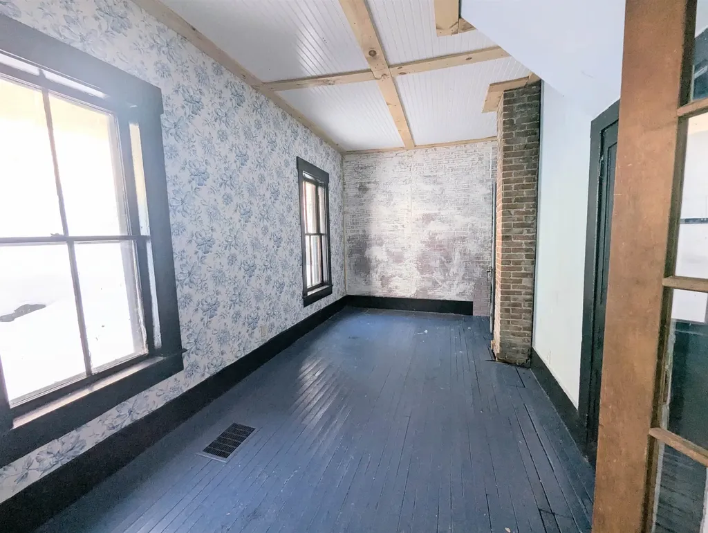 1276 Creamery Road Ryegate VT 05042