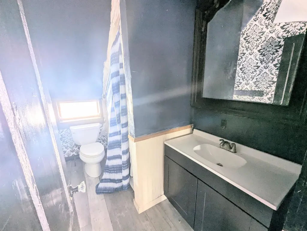 1276 Creamery Road Ryegate VT 05042