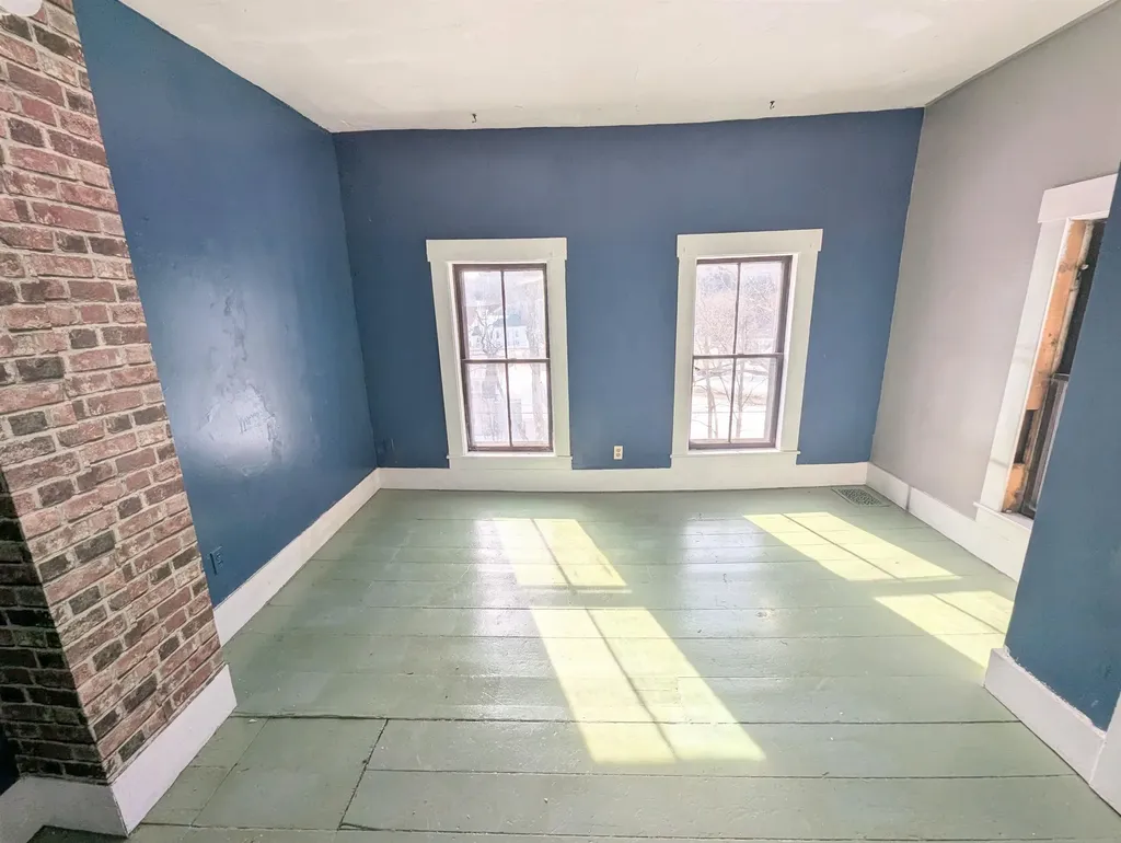 1276 Creamery Road Ryegate VT 05042