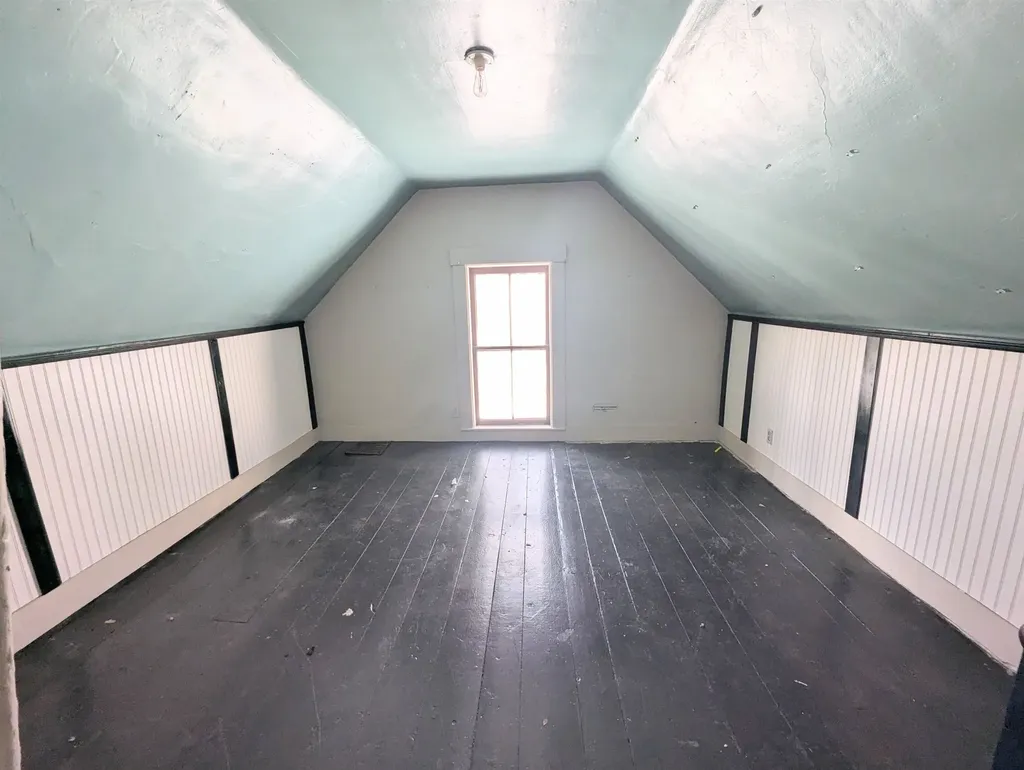 1276 Creamery Road Ryegate VT 05042