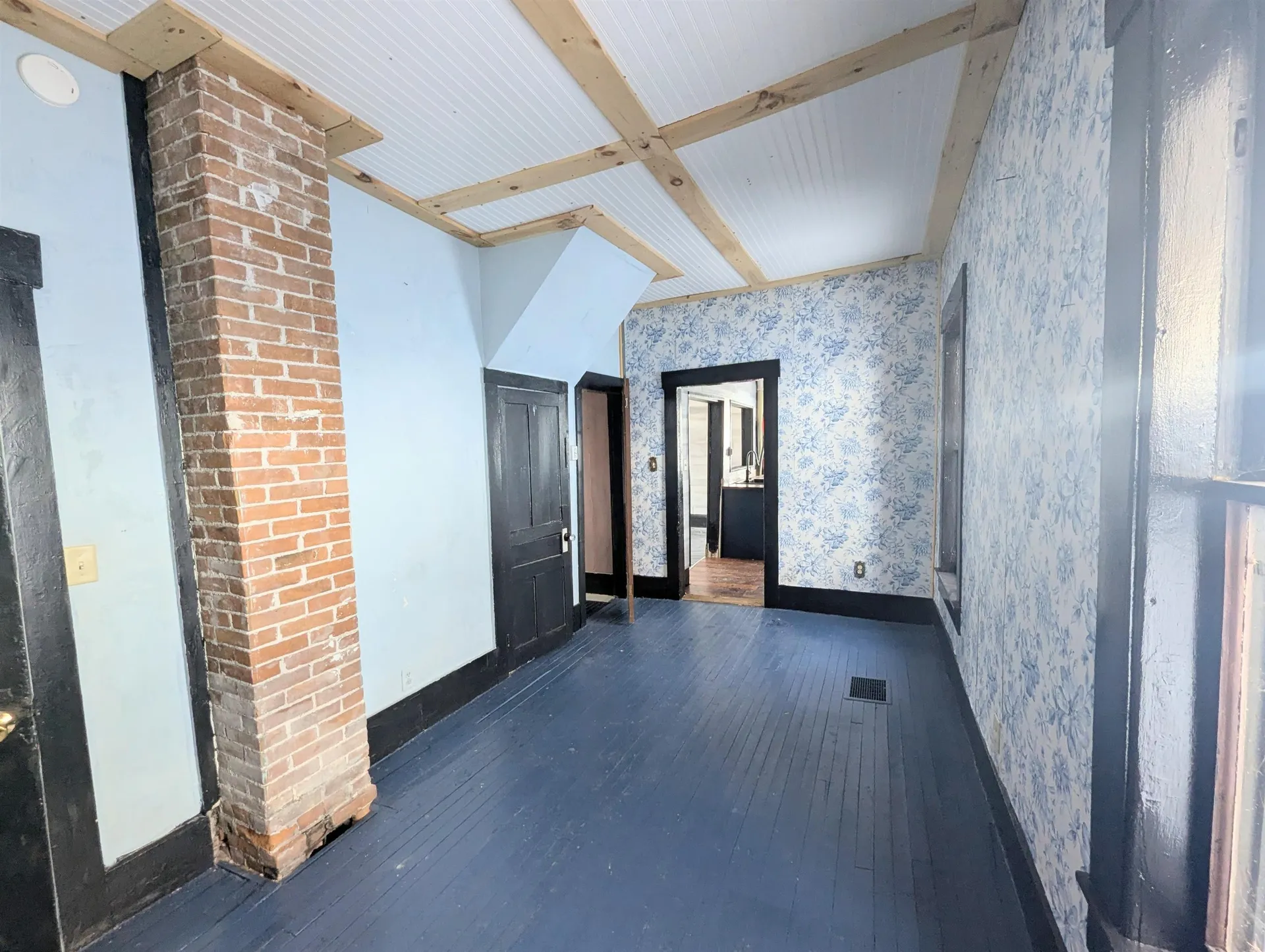 1276 Creamery Road Ryegate VT 05042