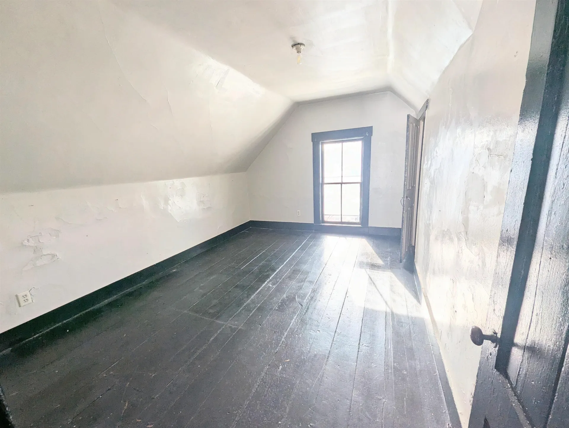 1276 Creamery Road Ryegate VT 05042