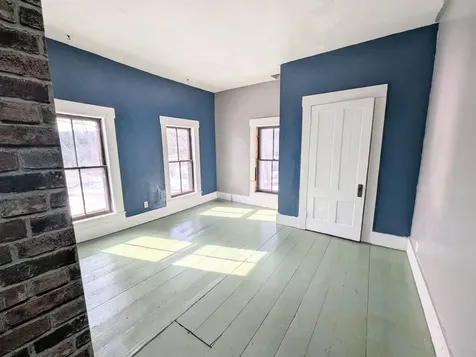 1276 Creamery Road Ryegate VT 05042