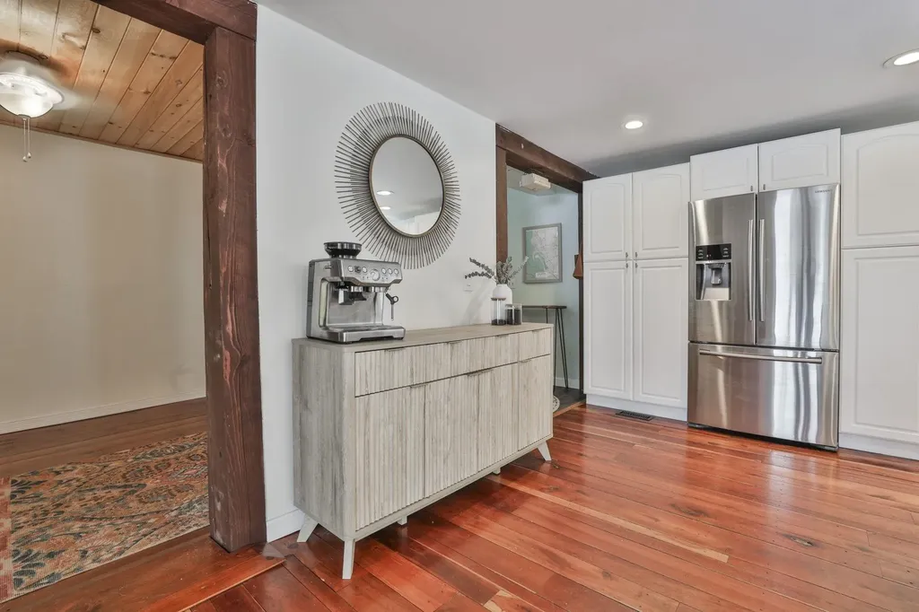 6 Skyline Drive Brookline NH 03033