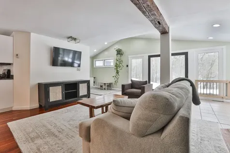 6 Skyline Drive Brookline NH 03033