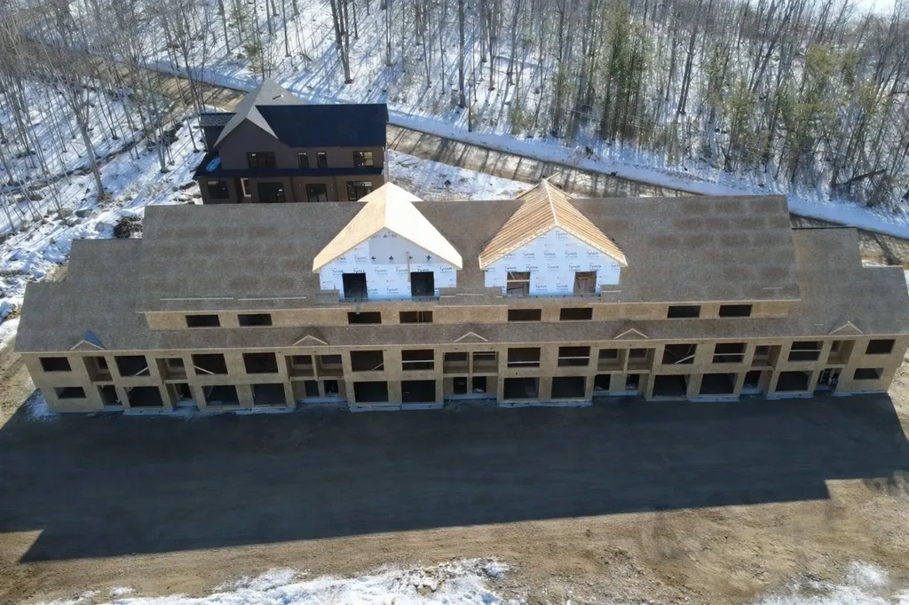 Unit 46 Stonewall Corners Way Laconia NH 03246