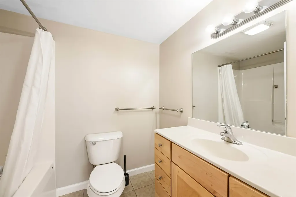 5 Alder Lane Essex VT 05452